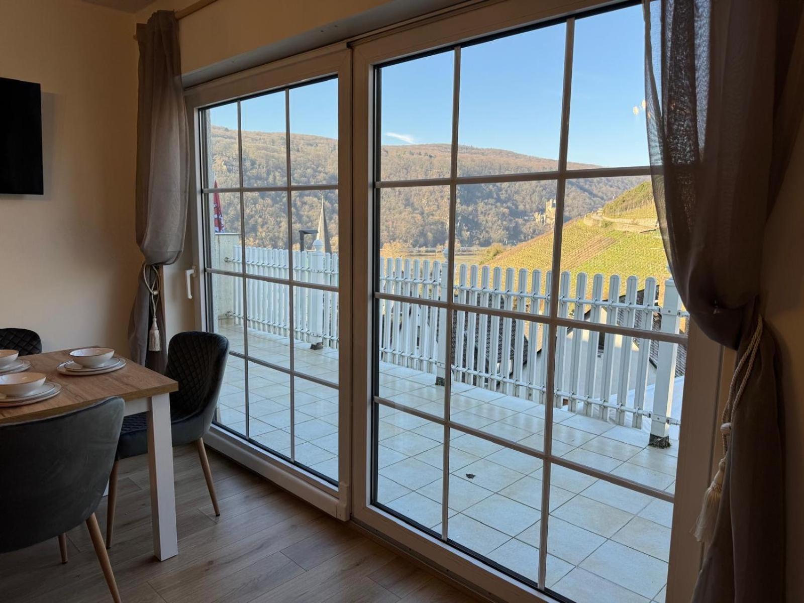 Haus Am Weinberg Apartment Rudesheim am Rhein Ruang foto